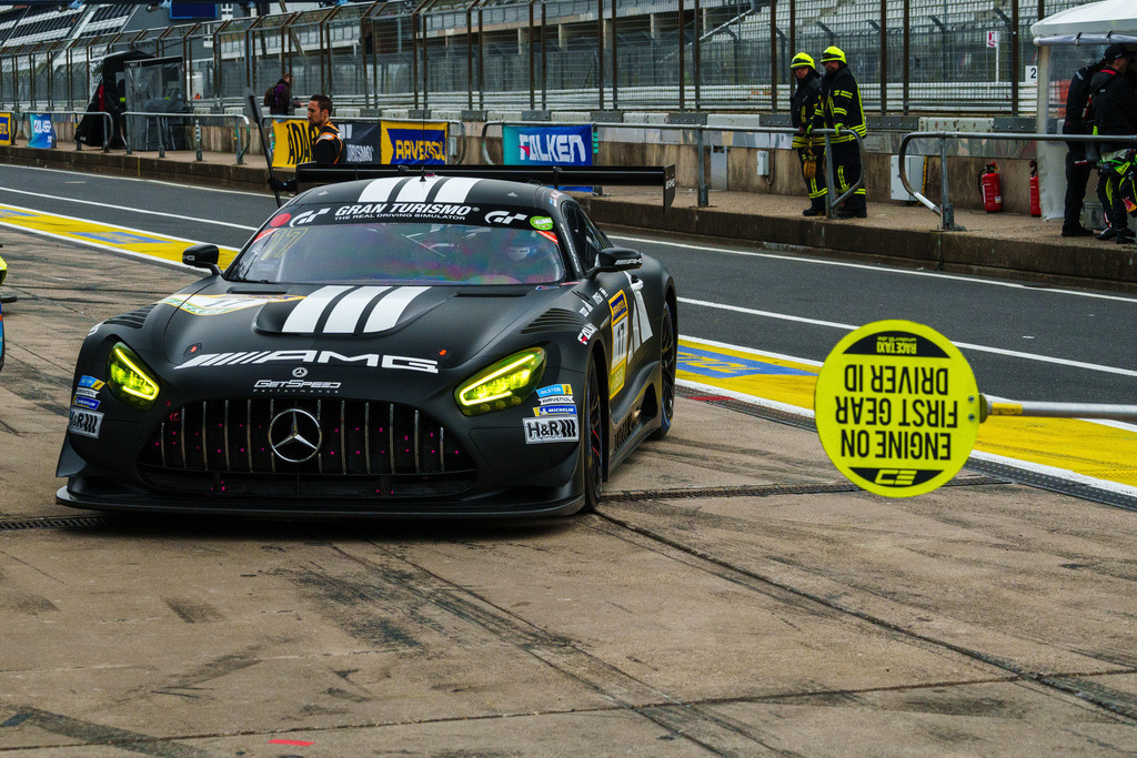 Nürburgring Langstrecken Serie (NLS) | 22.03.2025 Nürburgring Langstrecken Serie (NLS), Nürburgring,Deutschland, Bild: # 17, Mercedes-AMG Team GetSpeed, Aron  Ralf, Auer  Lucas, Christodoulou  Adam, Grenier  Mikael im Mercedes-AMG GT3 - Realisiert mit Pictrs.com