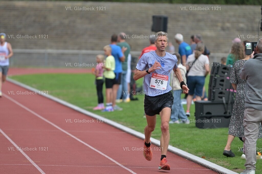2026-08-23_Sparkassenlauf_HM_KH_00174 | Die Fotografen - Realisiert mit Pictrs.com