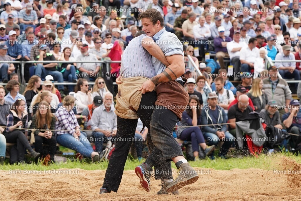 61 | René Burch leidenschaftlicher Fotograf aus Kerns in Obwalden.  Hier finden sie Sport, Landschaft und Natur Fotografie.
 - Realisiert mit Pictrs.com