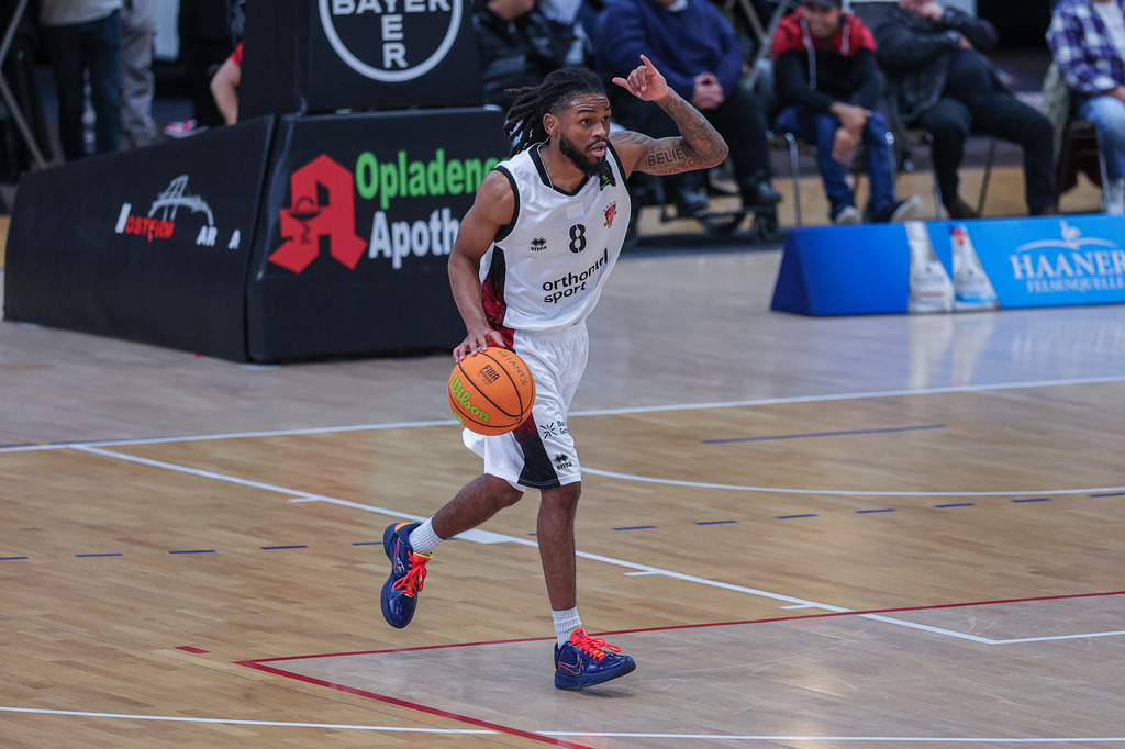 Pro A BAYER GIANTS vs Eisbären Bremerhaven-50 | Fotos von Basketballspielen aus dem Raum NRW fotografiert von Gero Mueller-Laschet und Daniel Schaefer - Realisiert mit Pictrs.com