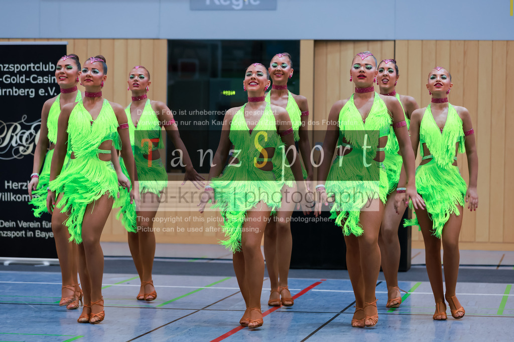 20260307_Solo-Forma_BL2_Nbg09347 | Tanzsportbilder, Standardtanz, Lateintanz, WDSF, DTV, LTVB, dancecomp, goc, hessen tanzt, blaues band der spree, walzer, tango, wiener walzer, slowfox, quickstepp, samba, rumba, cha-cha-cha, paso doble. jive, hd-kroft photography, turniertanzsport