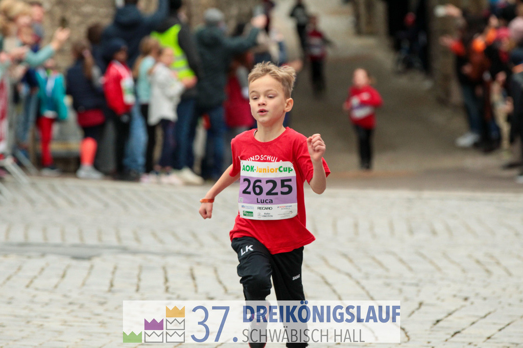 AOK JuniorCup 400m | 3Koenigslauf 2023 - Realisiert mit Pictrs.com