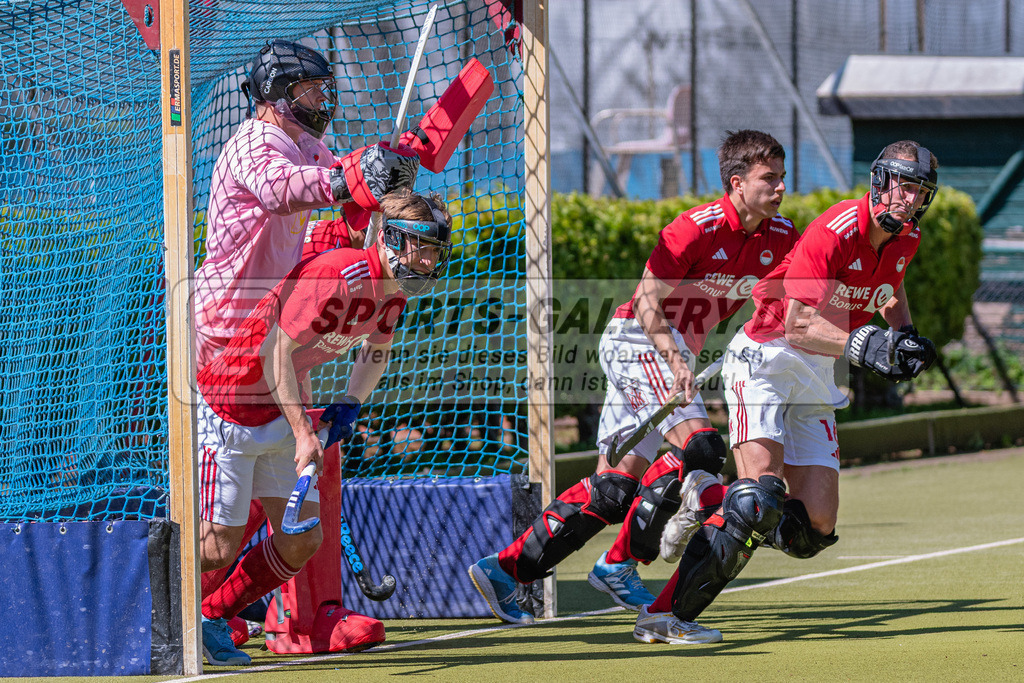 SM_20250511-DSC_0300 | 1.Bundesliga Feld - Rückrunde (M) HTHC - UHC / 0:4 (0:2)