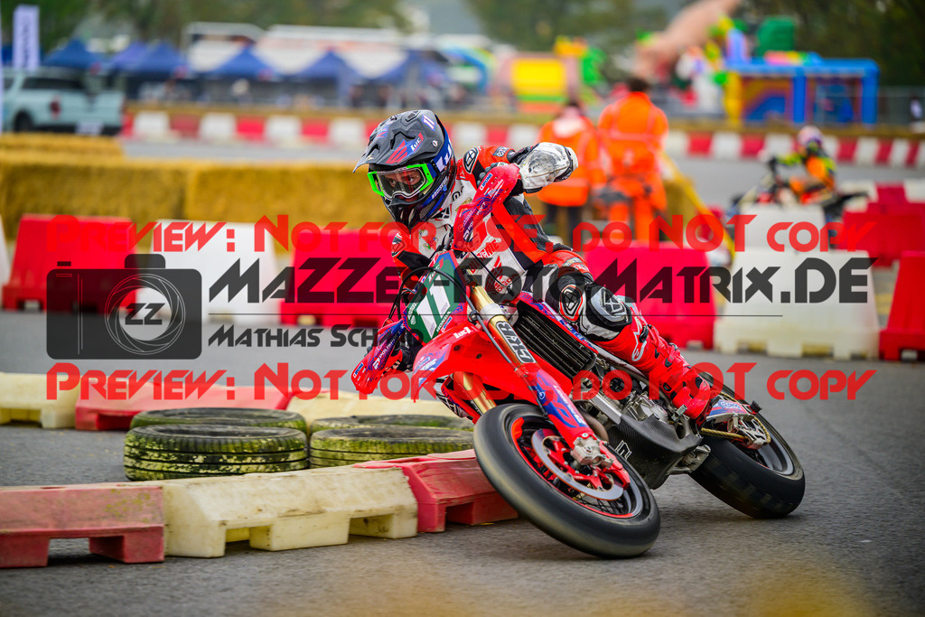 MaZZes_Fotomatrix_20251010_6021986_2122 | S6