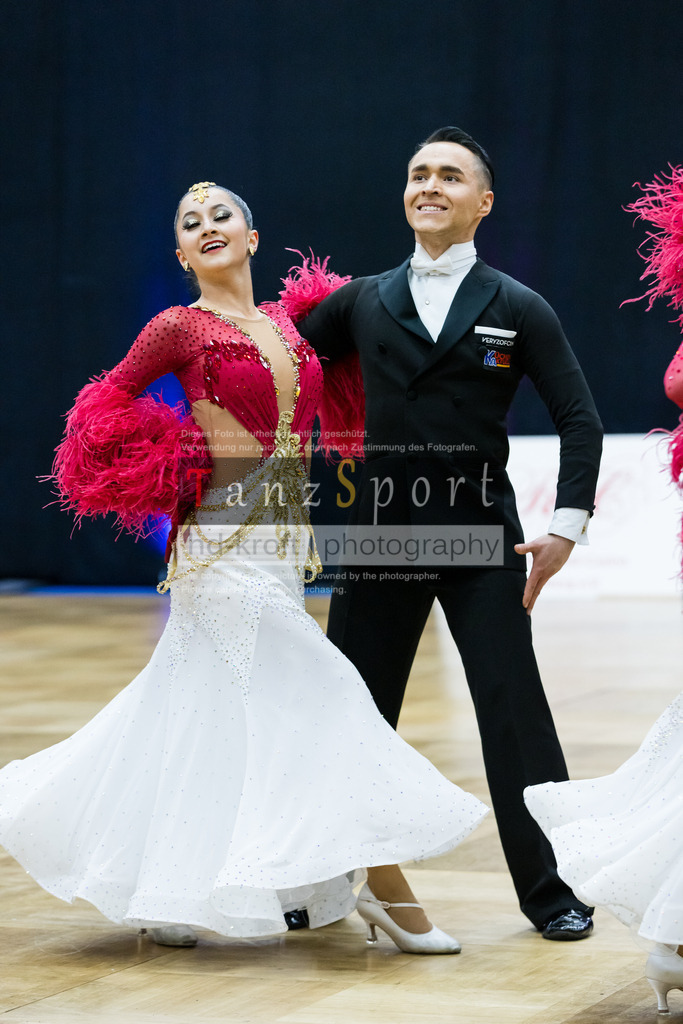 20260314_BL1_Std-Formationen_Nbg4374 | Tanzsportbilder, Standardtanz, Lateintanz, WDSF, DTV, LTVB, dancecomp, goc, hessen tanzt, blaues band der spree, walzer, tango, wiener walzer, slowfox, quickstepp, samba, rumba, cha-cha-cha, paso doble. jive, hd-kroft photography, turniertanzsport