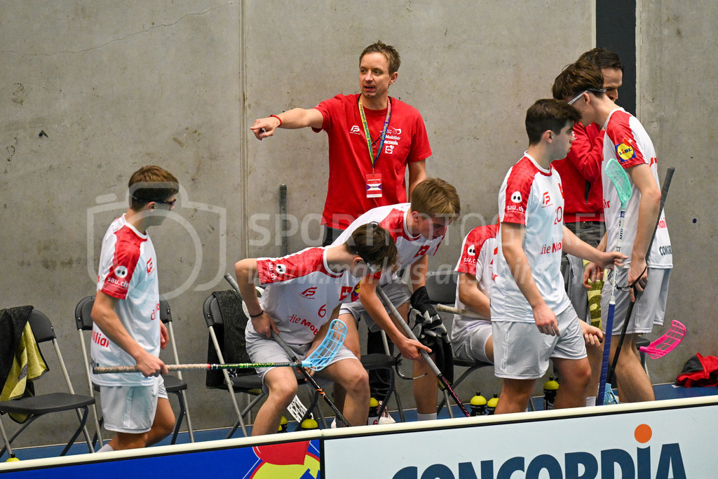 Switzerland U19 vs Finland U19 - 3. February 2024 | Switzerland U19 vs Finland U19
U19 Men International Matches in Switzerland
GoEasy Arena, Siggenthal Station
Switzerland headcoach Olli Oilinki.
Credit: Markus Aeschimann | <a href="https://www.markus-aeschimann.ch">Sportfotografie Markus Aeschimann</a> | <a href="https://www.instagram.com/sportfotografie.aeschimann">@sportfotografie.aeschimann</a> - Realisiert mit Pictrs.com