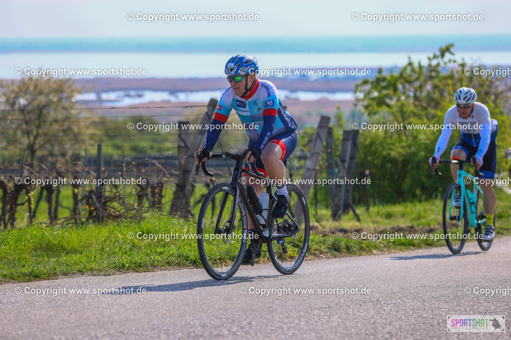 TRA_0783 | Neusiedlersee Radmarathon 2026@sportshot_your_pictrs #yourpictures#roadtowm2029 #nrm #neusiedlerseeradmarathon #neusiedlersee #neusiedlerseetourismus #burgenland #mörbisch #nrm26 #burgenlandtourismus #voglundco #poweredbyburgenlandtourismus #radsport #rad #marathon #ucigranfondo #visitburgenland #ucigranfondoworldseries