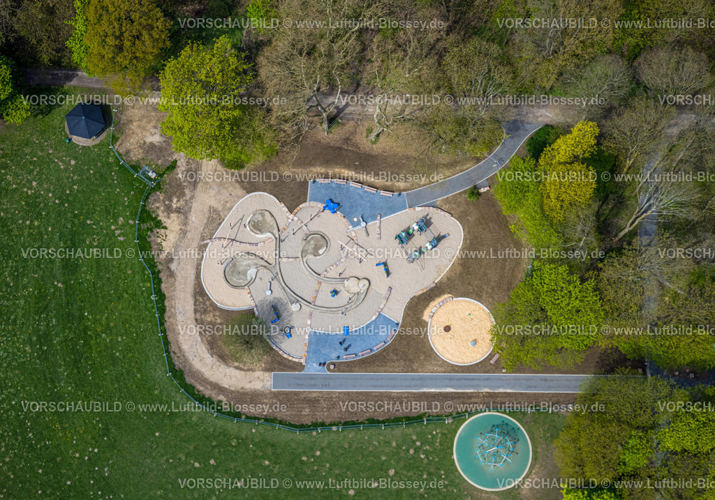 Witten230402606 | Luftbild, Neuer Spielplatz auf der Hohenstein Wiese, Witten, Ruhrgebiet, Nordrhein-Westfalen, Deutschland