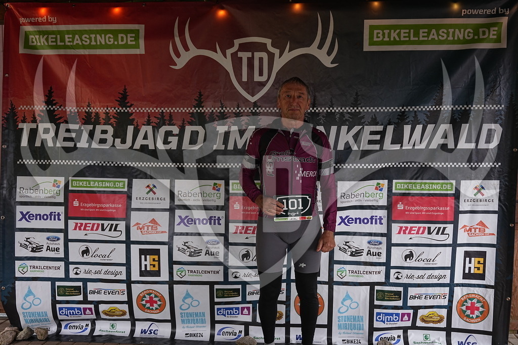 A1_09399 | Fotogalerie der Treibjagd im Dunkelwald - Dein MTB Etappenrennen im Erzgebirge - Realisiert mit Pictrs.com
