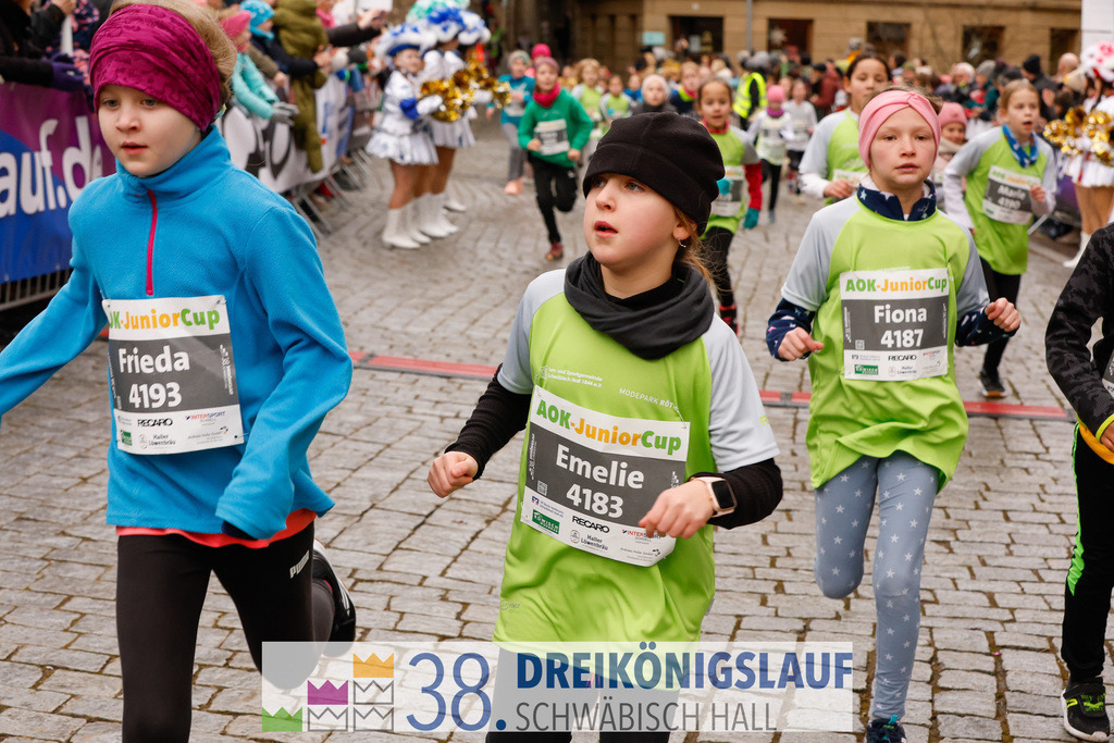 400m AOK Junior Cup | 3 Koenigslauf 2024 400m AOK Junior Cup - Realisiert mit Pictrs.com