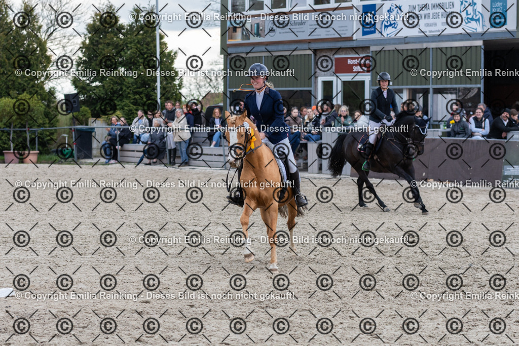 CL5A7670 | Emilia Reinking Fotografie - Realisiert mit Pictrs.com