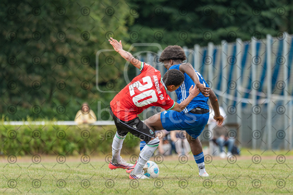 _DSC8381 | Professionelle Fußball- und Sportfotografie. Spielbilder online ansehen und kaufen – Einzelbilder oder komplette Galerien in hoher Qualität. - Realisiert mit Pictrs.com