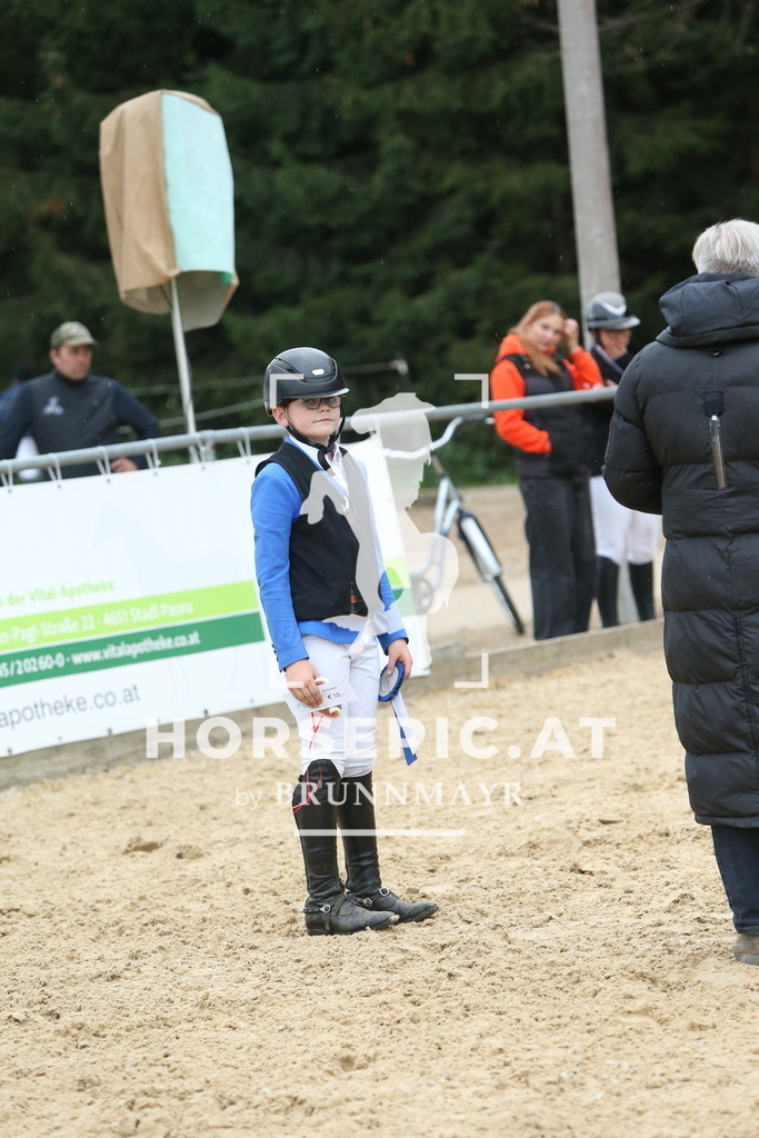 DL2Q7766 | Willkommen bei Brunnmayr - Design & Fotografie – Ihrem Spezialisten für Reitturniere und Pferdeveranstaltungen in Oberösterreich, Salzburg und Bayern! Seit über 17 Jahren sind wir leidenschaftlich dabei.