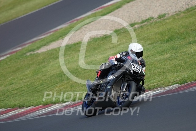 2024_05_24_PBK_12637 | Sportfotografie; SlowMotion; Video; Rennstrecke; Hafeneger; Speer; Racing; RSE; BMW; CBO; Trackday; Motorsportarena; Hockenheimring; Brno; Most; Barcelona; Valencia