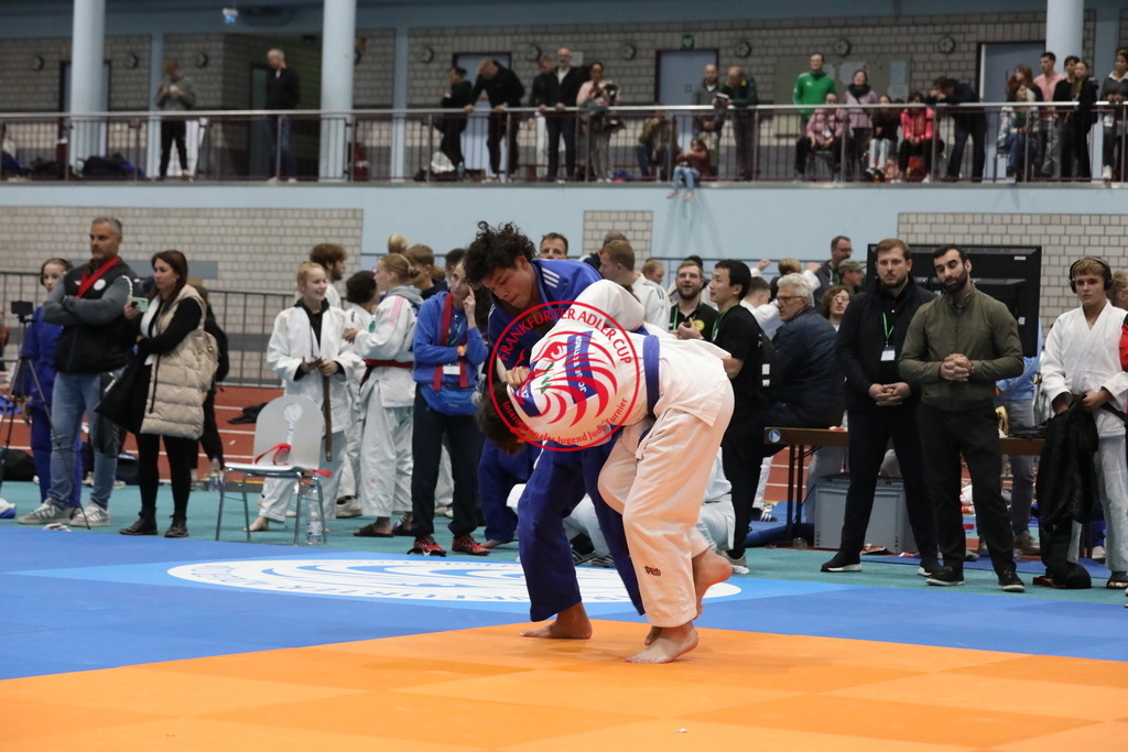 1J7A2436 | Fotos vom Adler Cup - Pictures from Adler Cup

Hier findet Ihr alle Eindrücke und großen Momente der Adler Cup Wochenenden. Here you will find all impressions and great moments of the Adler Cup weekends. - Realisiert mit Pictrs.com