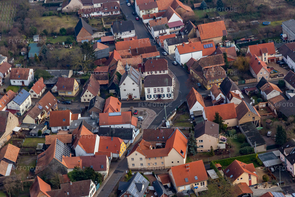 Luftbild: Rathaus in Bornheim im Bundesland Rheinland-Pfalz in Deutschland. Foto: IMG_096538.jpg vom 02.02.2017 durch Werner Riehm/FLY-FOTO.de