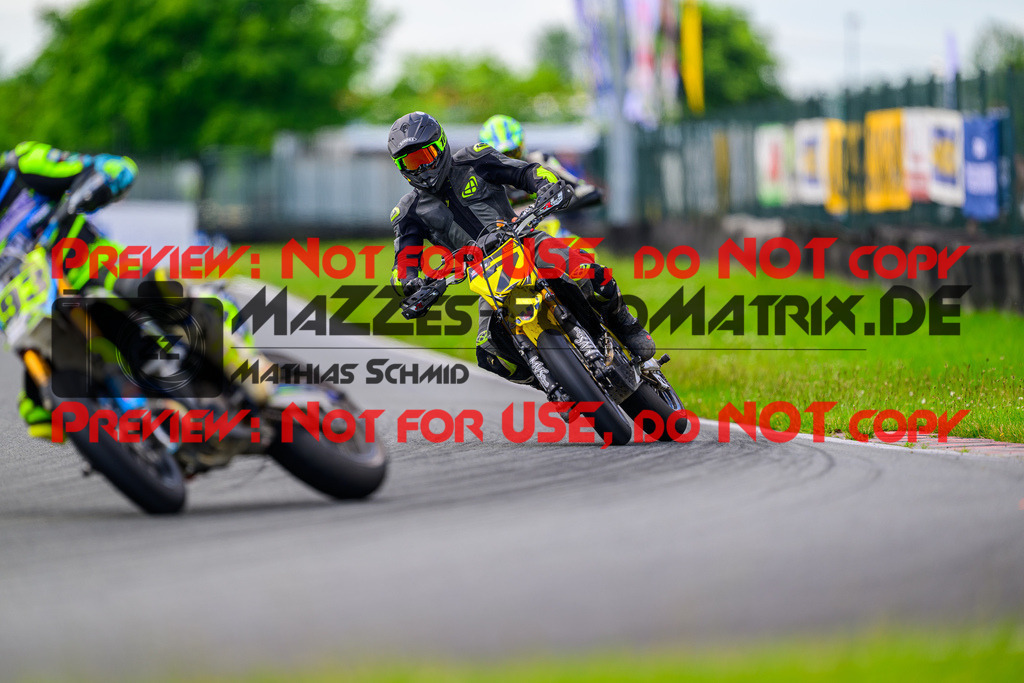 MaZZes_FotoMatrix_240623_6007705_7272 | S1