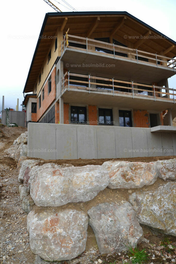 bib-lg25-aussenanlagen-0010 | Nach LV-Leistungsgruppen sortierte Detailfotos über den Bau eines Hauses. Alle Hausbau-Bilder direkt vom Urheber und Autor der Website Haus-Selber-Bauen.com