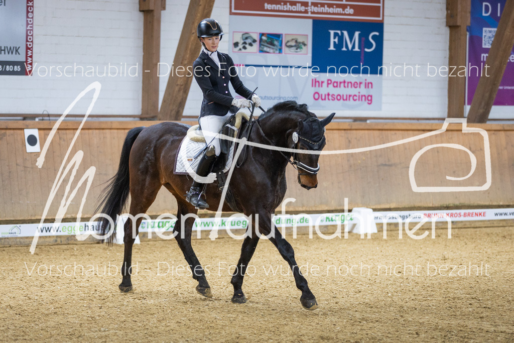 Sth-LPO25-A-Dr-098 | MomenTaufnahmen Pferdesportfotos