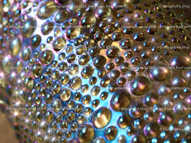 phototitusgraphy Wasserperlen 001 | Fotokunstarbeit von Vera Zscheked aus der Galerie WASSERPERLEN auf titusgraphy,eu - Realisiert mit Pictrs.com