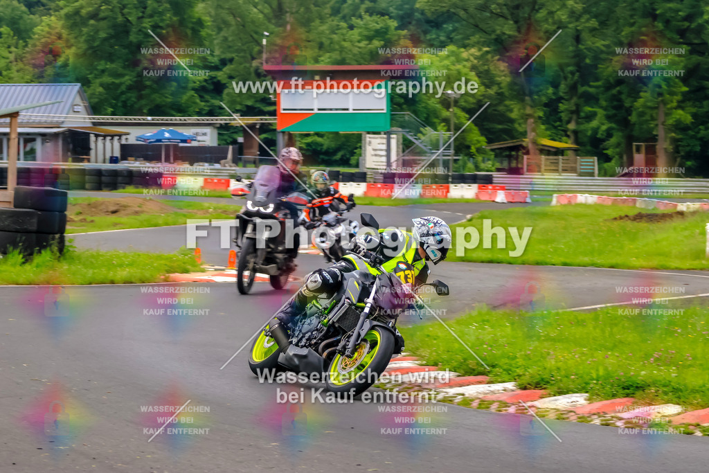 VBK-6256 | Hier findet Ihr Bilder von Touristenfahrten auf der Nürburgring Nordschleife oder von anderen Veranstaltungen die ich besucht habe. Viel Spass beim Durch Schauen 