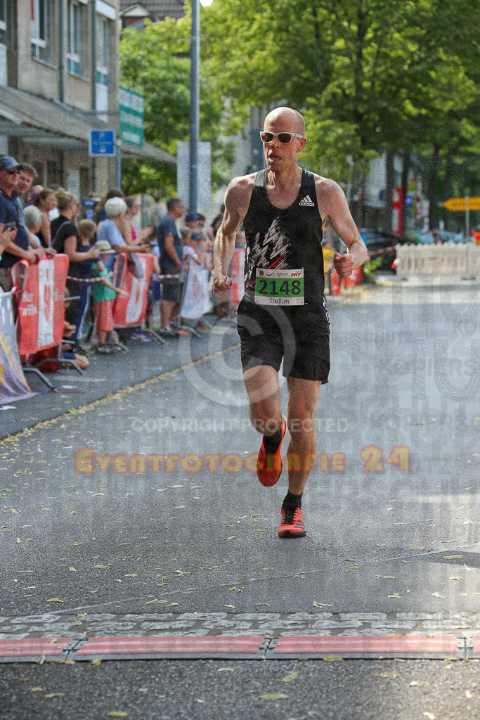 220625_1645_EX1_4955 | Sportfotografie im Rhein-Sieg Kreis, Köln, Bonn, NRW, Rheinland Pfalz, Hessen, etc. Unser Tätigkeitsfeld umfasst den Laufsport vom Volkslauf über den Marathon, Duathlon, Triathon bis zum Ultralauf wie Kölnpfad Ultra oder Schindertrail.