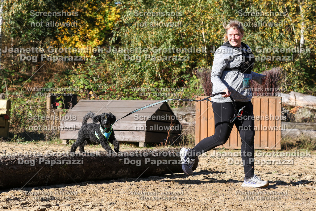 Dog Paparazzi - Strongdog 10-25-2246 | Dog Paparazzi Jeanette Grottendiek Fotografie & Videografie - Realisiert mit Pictrs.com