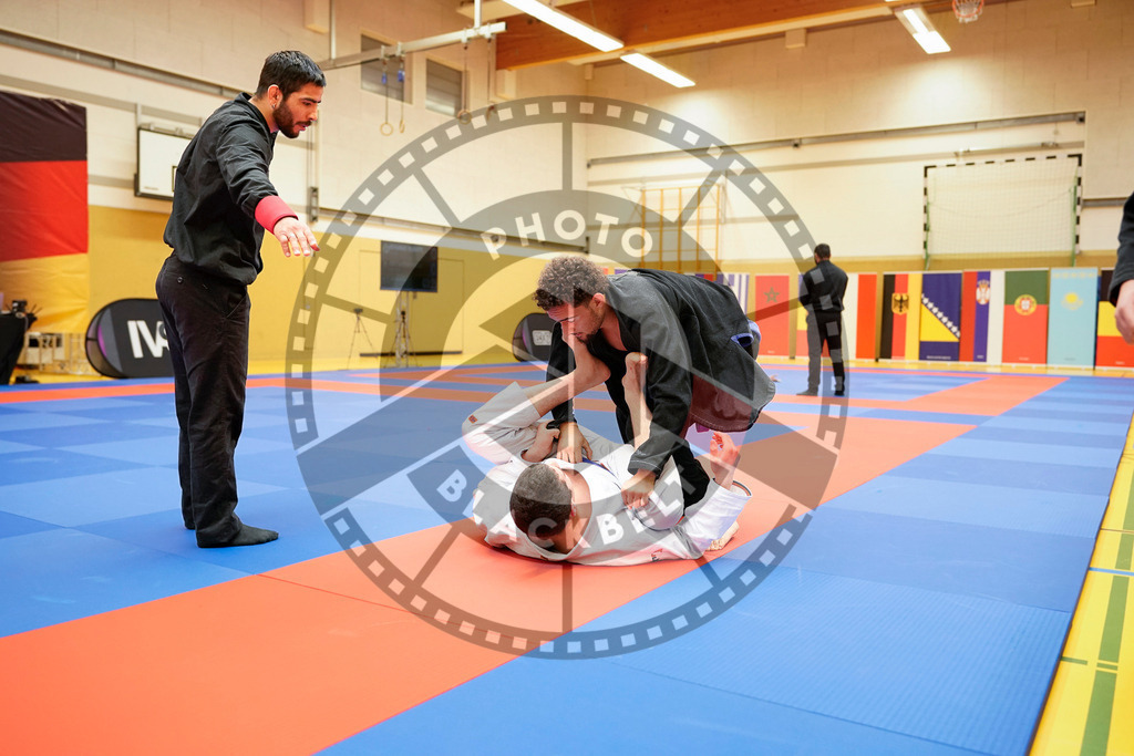 20240203PBB05571 | Fighters compete during the Brazilian Jiu-Jitsu Championship of the AJP Tour in Maintal by Frankfurt am Main, Germany, on February 2, 2024.
