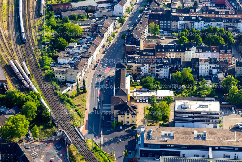Luftbild Mönchengladbach-3771 | Luftbildfotografie und Luftbild Brückenbauwerk über die Gleis- Streckenführung der Bahn in Mönchengladbach im Bundesland Nordrhein-Westfalen, Deutschland - Realisiert mit Pictrs.com