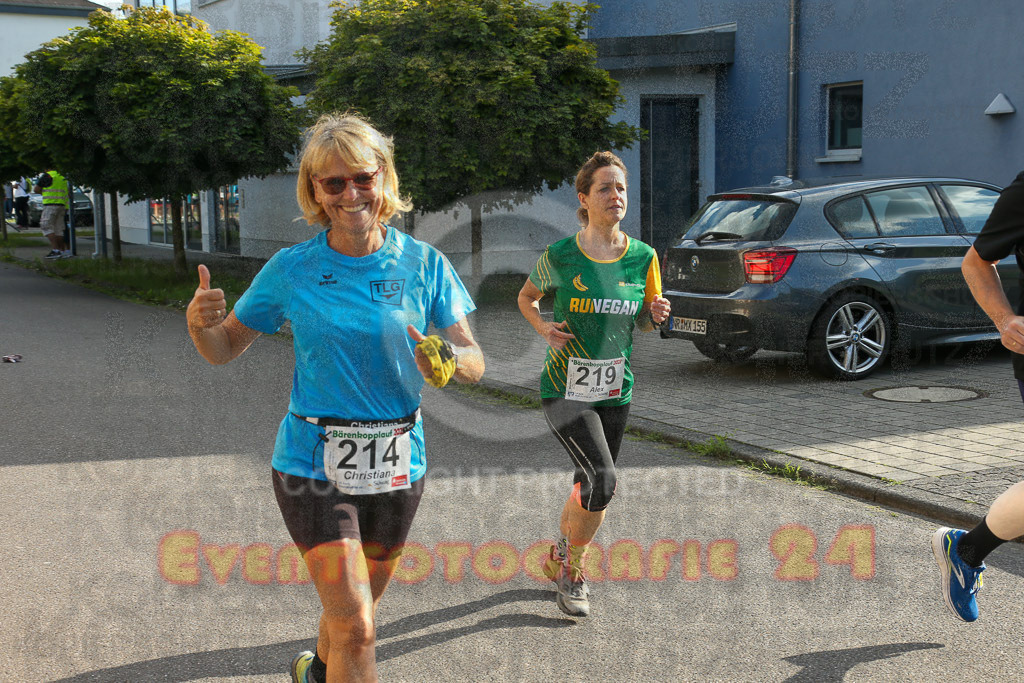 230804_1810_EX1_3755 | Sportfotografie im Rhein-Sieg Kreis, Köln, Bonn, NRW, Rheinland Pfalz, Hessen, etc. Unser Tätigkeitsfeld umfasst den Laufsport vom Volkslauf über den Marathon, Duathlon, Triathon bis zum Ultralauf wie Kölnpfad Ultra oder Schindertrail.
