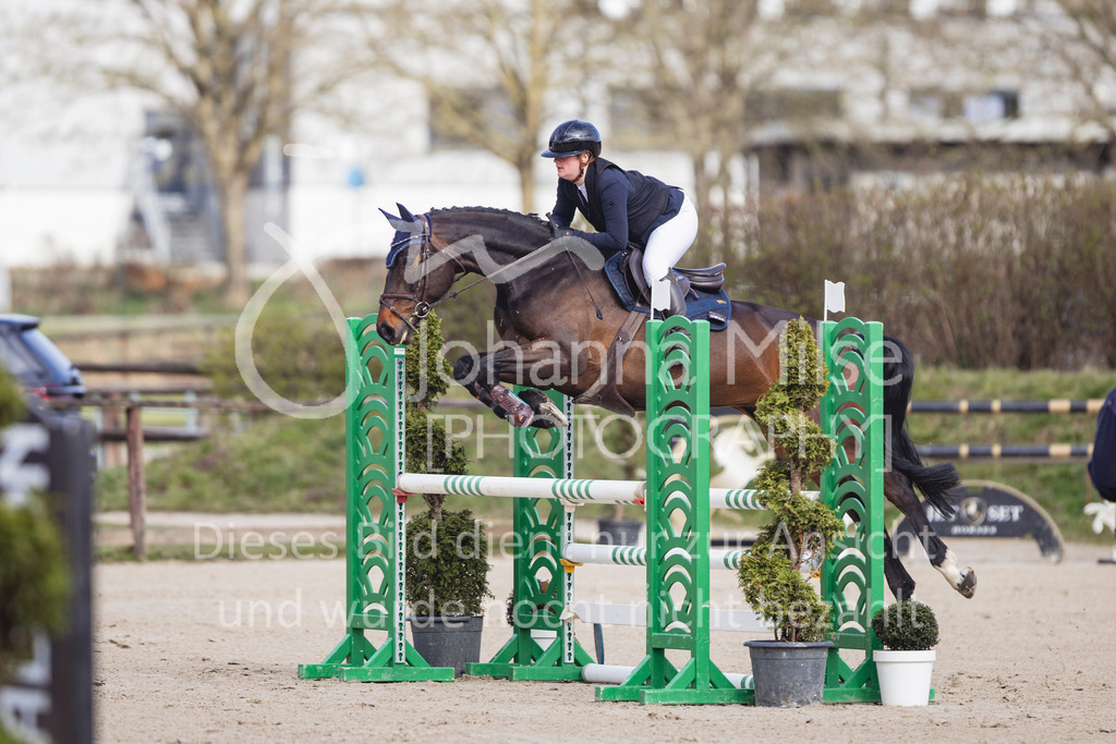 260404_Fruehlingsfest_SprPf-L-210 | Deine schönsten Turniermomente als professionelle Fotos! Entdecke hochwertige Pferdesport-Fotografie im Online-Shop. Jetzt Fotos finden & bestellen!