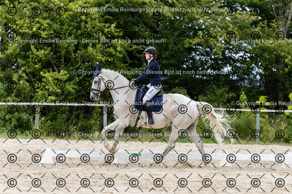 CL5A4705 | Emilia Reinking Fotografie - Realisiert mit Pictrs.com