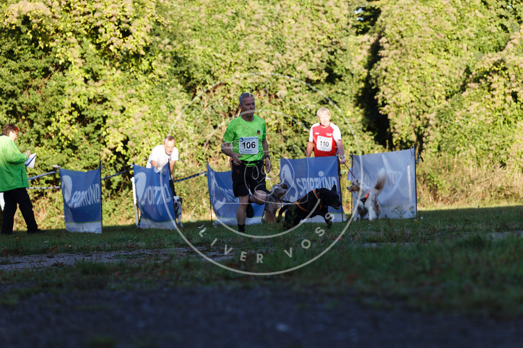 0L8A4516 | Hundefotografie, Tierfotograf, Pfotenfotografie, Fotoshooting Hund, Hunde Portrait, Hundesport, Hundeportraits, Heideshooting, Hunde, Sportfotograf, Hundefotograf, Turnierhundsport, THS,  - Realisiert mit Pictrs.com