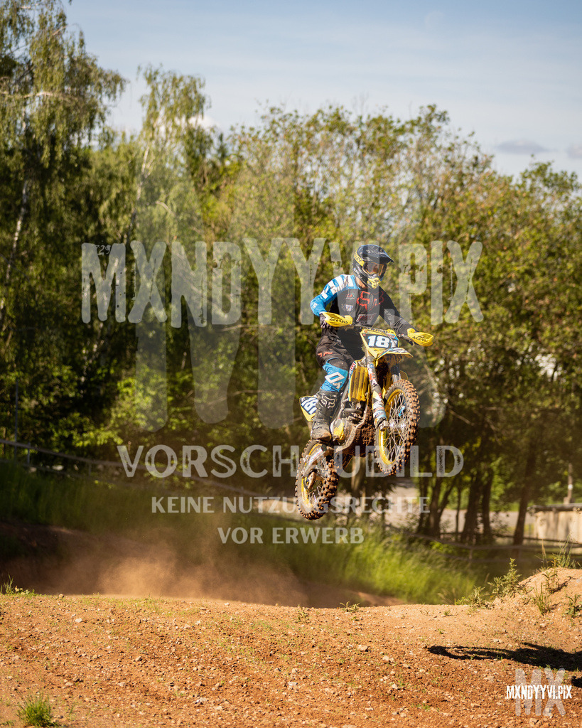 866A0783 | mxndyyvipix