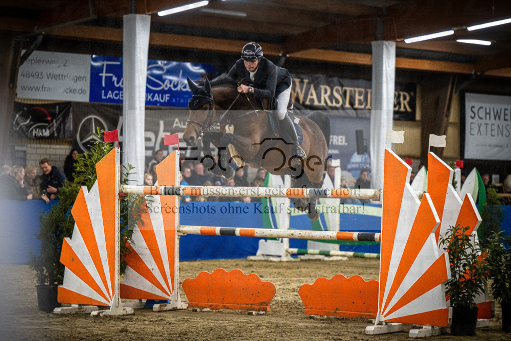 DOS_1986 | Entdecke hochwertige Reitturnierfotos von Foto Oger. Professionell, emotional und authentisch – jetzt Lieblingsmomente im Shop bestellen.Deutschlandweite Turnierfotografie. - Realisiert mit Pictrs.com