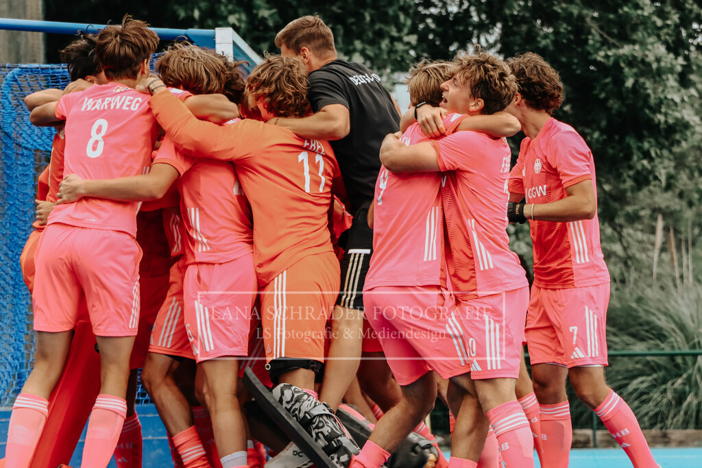 EM_MU18_F_GER-FRA_Lille_bearbeitet (340 von 433) | lanaschraderfotografie - Realisiert mit Pictrs.com