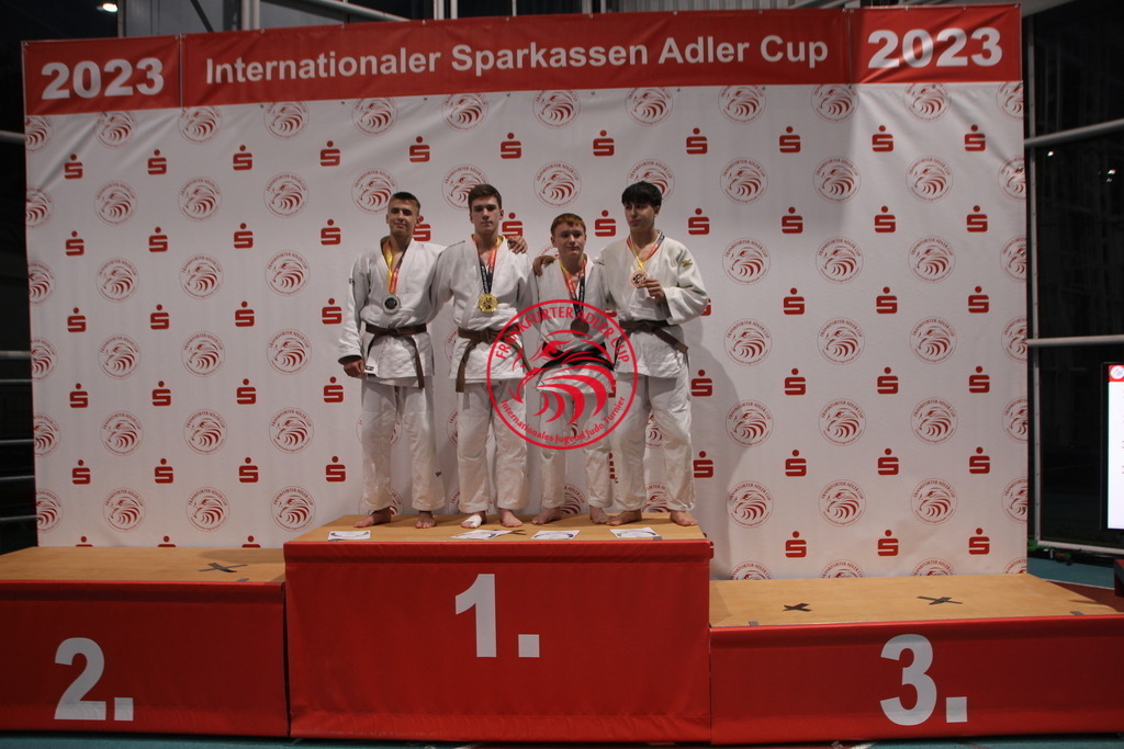 IMG_1458 | Fotos vom Adler Cup - Pictures from Adler Cup

Hier findet Ihr alle Eindrücke und großen Momente der Adler Cup Wochenenden. Here you will find all impressions and great moments of the Adler Cup weekends. - Realisiert mit Pictrs.com