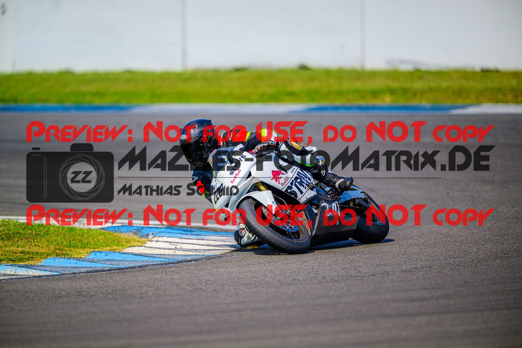 MaZZes_Fotomatrix_20250816_6007705_8840 | WEISS