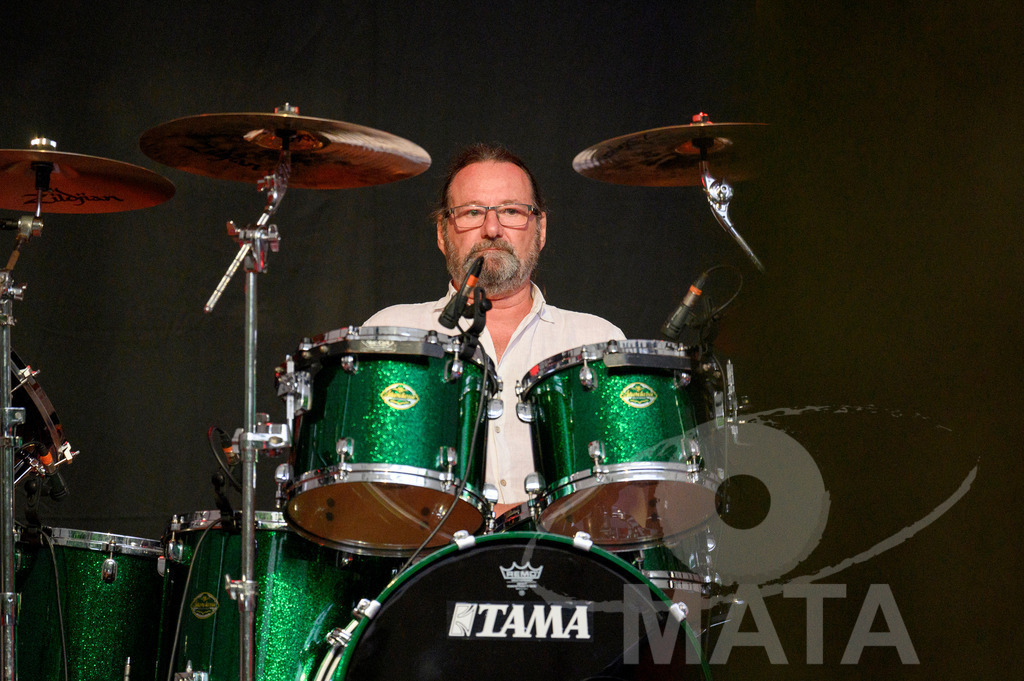 _DWA2852 | Kevin Whitehead von John Lees' Barclay James Harvest live bei einem Konzert in Serenadenhof Nürnberg, 01.07.2023 - Realisiert mit Pictrs.com