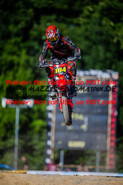 MaZZes_FotoMatrix_220702_246 | S4