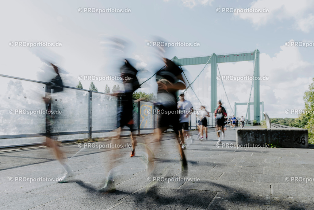 250914_Brückenlauf_JM-203 | Professionelle Fotos Ihrer Laufsportveranstaltung.