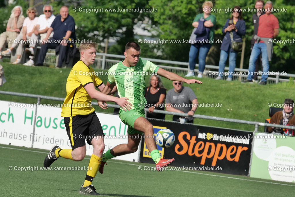 Fußball : Bezirksliga : SV 08/29 Friedrichsfeld - Borusia Veen am 10.05.2026 in Voerde Friedrichsfeld | Fußball : Bezirksliga : SV 08/29 Friedrichsfeld - Borusia Veen am 10.05.2026 in Voerde Friedrichsfeld - Realisiert mit Pictrs.com