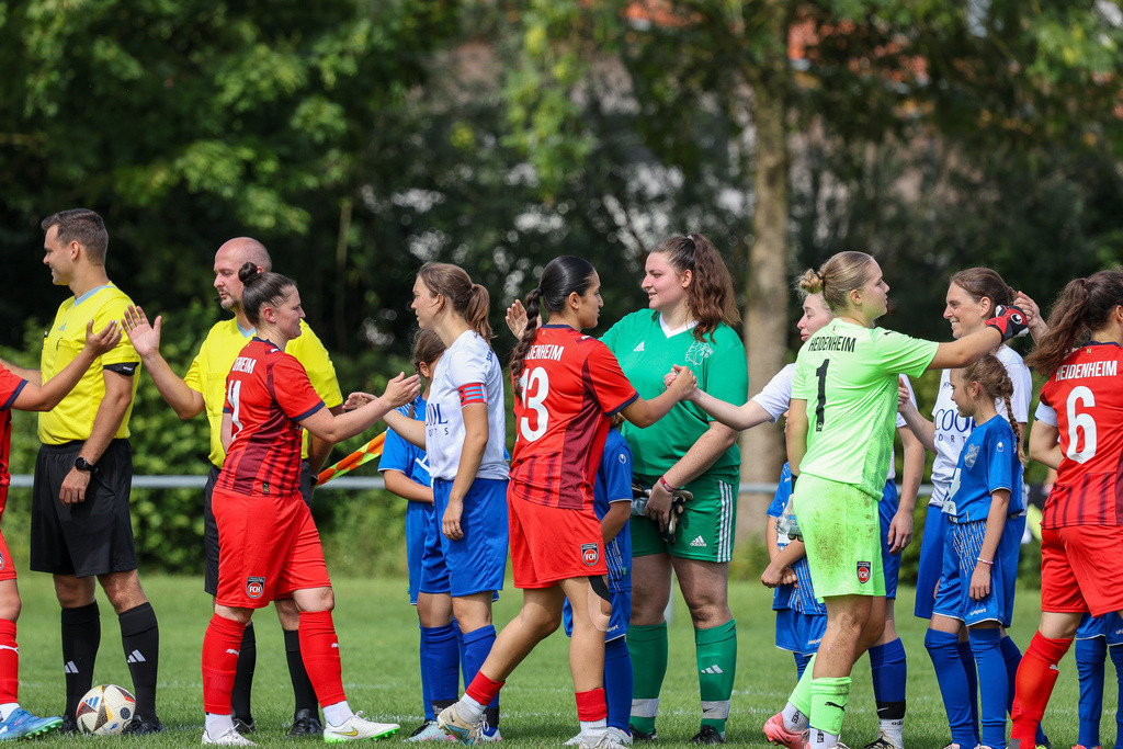 20250727_AHP-FCH_005 | Fotopresso – Sportfotografie in Heidenheim & Umgebung. Professionelle Sportfotografie für unvergessliche Momente. Dynamische Action-Shots, emotionale Szenen & hochwertige Bilder. - Realisiert mit Pictrs.com