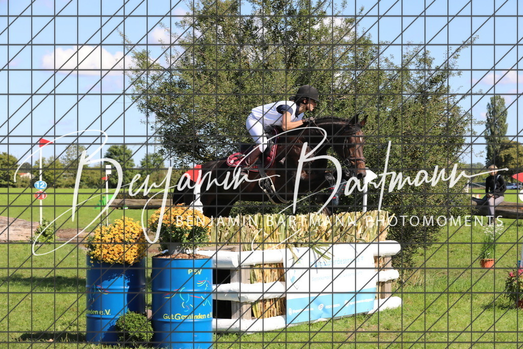 AZ2A0473 | Benjamin Bartmann Photomoments