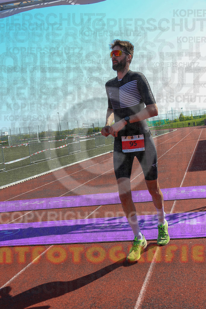 220424_1201_EX1_5140 | Sportfotografie im Rhein-Sieg Kreis, Köln, Bonn, NRW, Rheinland Pfalz, Hessen, etc. Unser Tätigkeitsfeld umfasst den Laufsport vom Volkslauf über den Marathon, Duathlon, Triathon bis zum Ultralauf wie Kölnpfad Ultra oder Schindertrail.