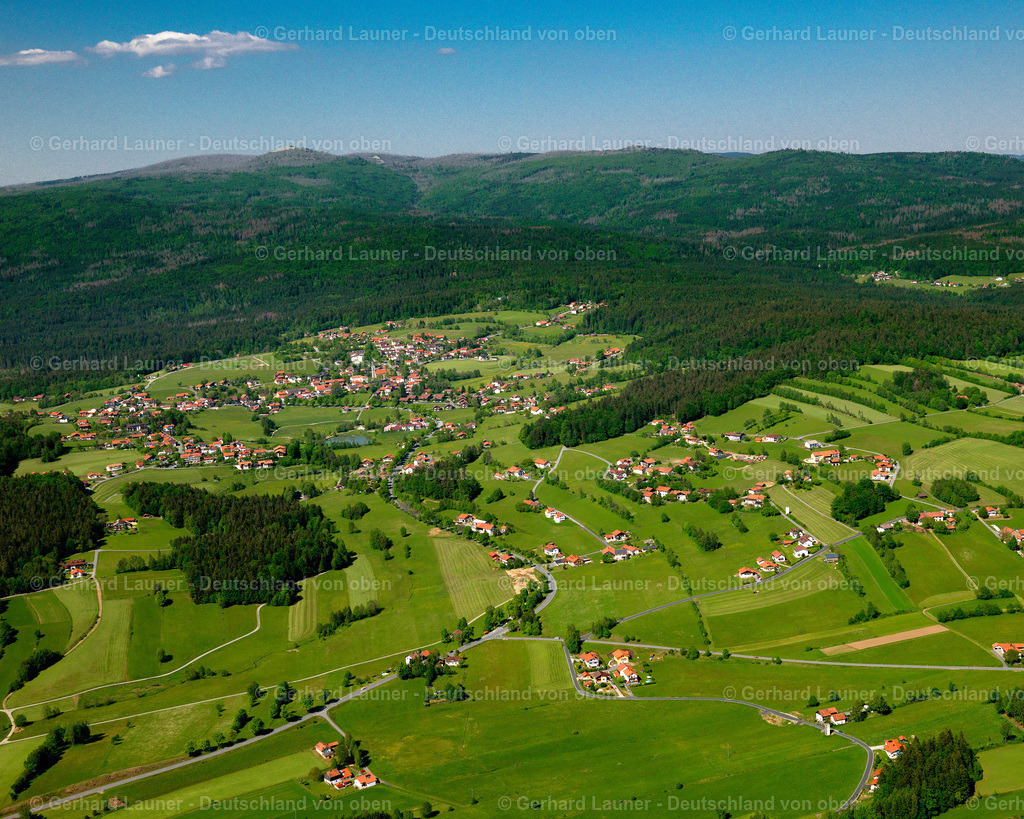 2724422 | Neuschönau Gesamtansicht mit Blick aud den Lusen, Nationalpark Bayerischer Wald