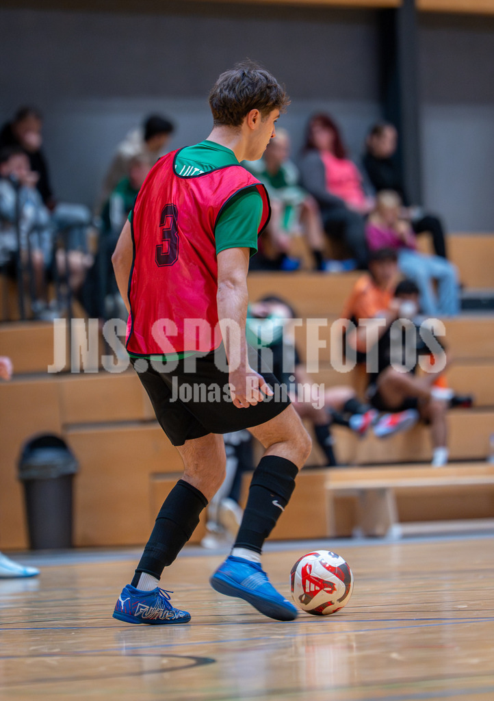 Sportler gegen Hunger I 3. Herren TuS Lutten I 1234 | jns.sportfotos - Realisiert mit Pictrs.com
