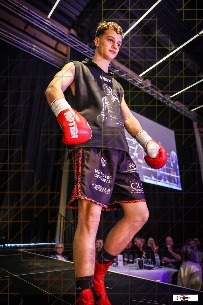 BoB 2026 Arnold vs. Faiz-3 | professionelle Sport- und Eventfotografie von Tomafocus – dynamische Bilder, emotionale Momente und hochwertige Aufnahmen für jeden Anlass. - Realisiert mit Pictrs.com