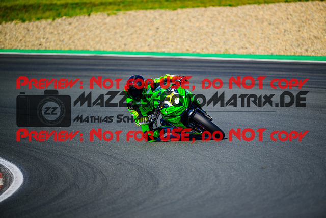 MaZZes_FotoMatrix_240601_6007705_2079 | SSP300