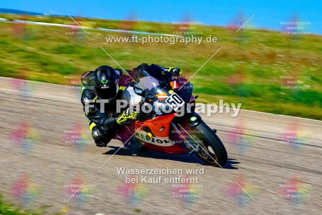 050-2188 | Hier findet Ihr Bilder von Touristenfahrten auf der Nürburgring Nordschleife oder von anderen Veranstaltungen die ich besucht habe. Viel Spass beim Durch Schauen 